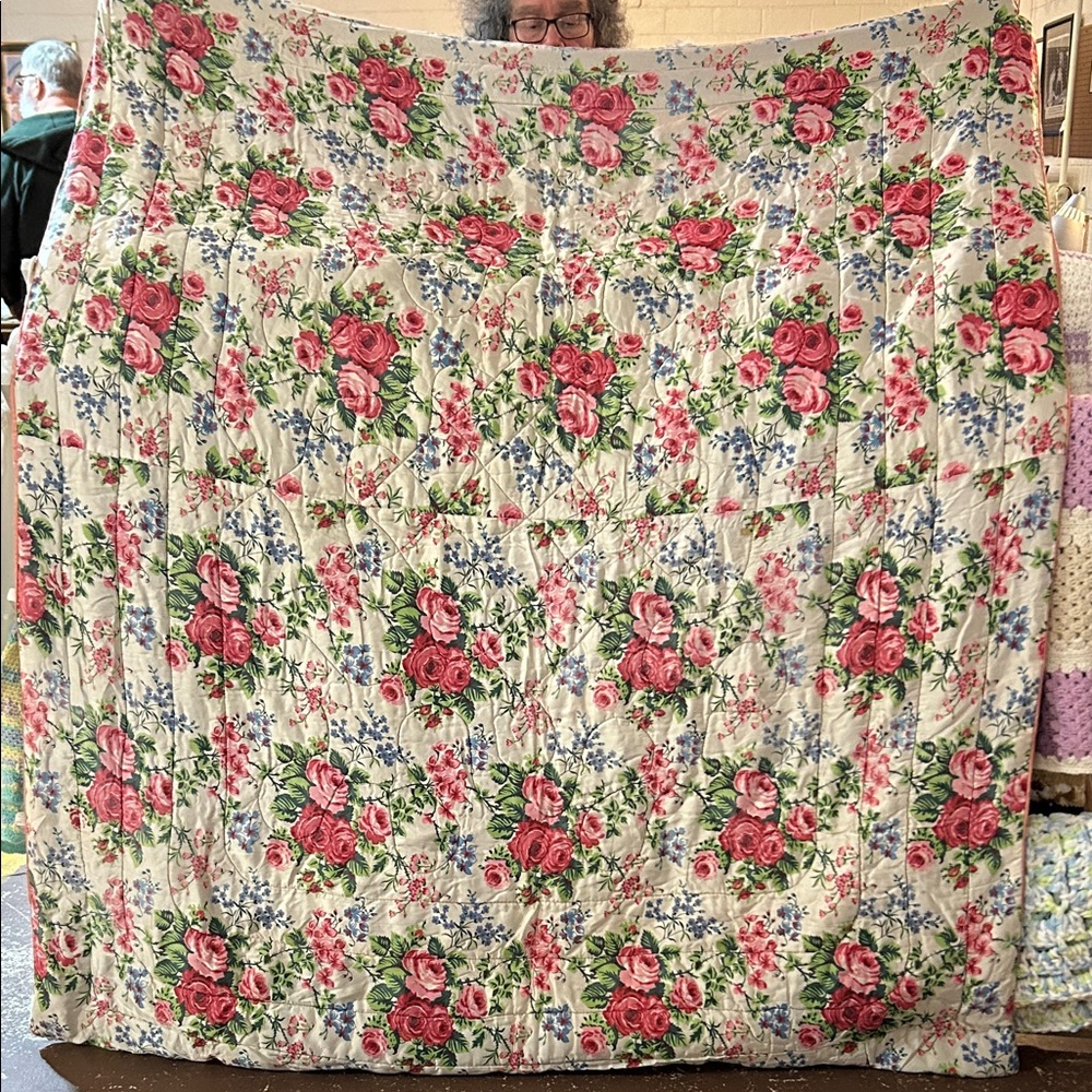 Vintage Satin Bedspread Pink Floral Roses 65” X 78” 1940s Glam Hollywood Regency - Picture 5 of 12
